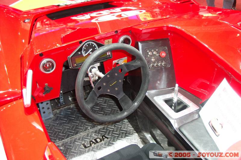 Salon Auto de Geneve 2004 - Lada Revolution
