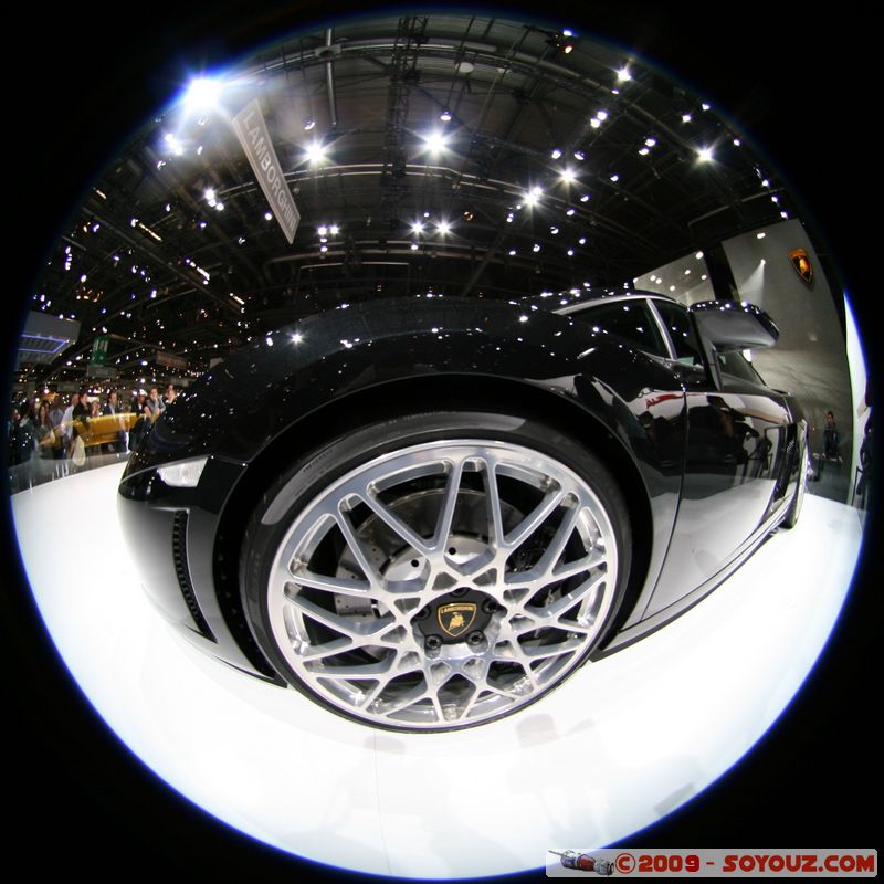 Salon Auto de Geneve 2009 - Lamborghini Gallardo LP560-4
Mots-clés: voiture Fish eye Lamborghini vehicule