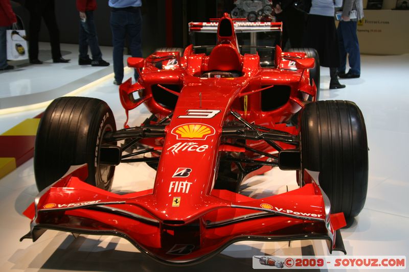 Salon Auto de Geneve 2009 - Ferrari F1
Mots-clés: voiture Ferrari vehicule Formule 1