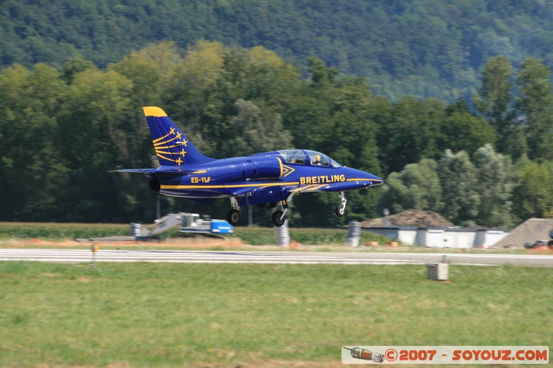 Patrouille Breitling
Mots-clés: meeting aÃ©rien avion voltige aÃ©rienne patrouille