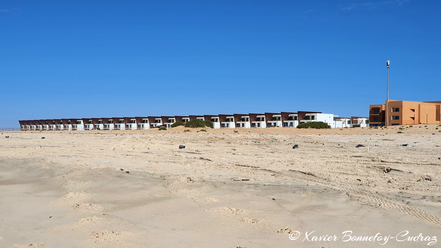 Nouakchott - La plage de Sultan - Al Salam Resort
Mots-clés: geo:lat=18.22065363 geo:lon=-16.03655487 geotagged Jreïda Mauritanie MRT Nouakchott plage Mer La plage de Sultan Al Salam Resort