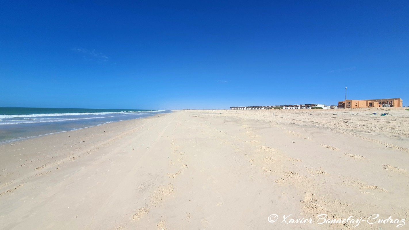 Nouakchott - La plage de Sultan - Al Salam Resort
Mots-clés: geo:lat=18.22066128 geo:lon=-16.03654683 geotagged Jreïda Mauritanie MRT Nouakchott plage Mer La plage de Sultan Al Salam Resort
