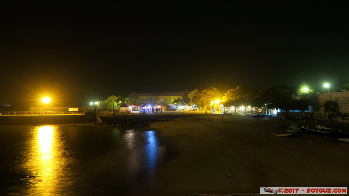 Ile de Gorée by Night - La Plage
Mots-clés: geo:lat=14.66889058 geo:lon=-17.39950329 geotagged Gorée Region Dakar SEN Senegal Ile de Gorée patrimoine unesco Nuit
