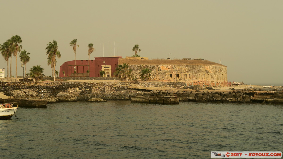 Ile de Gorée - Fort d'Estrées
Mots-clés: geo:lat=14.66875565 geo:lon=-17.39884883 geotagged Gorée Region Dakar SEN Senegal Ile de Gorée patrimoine unesco Fort d'Estrées Fort Mer