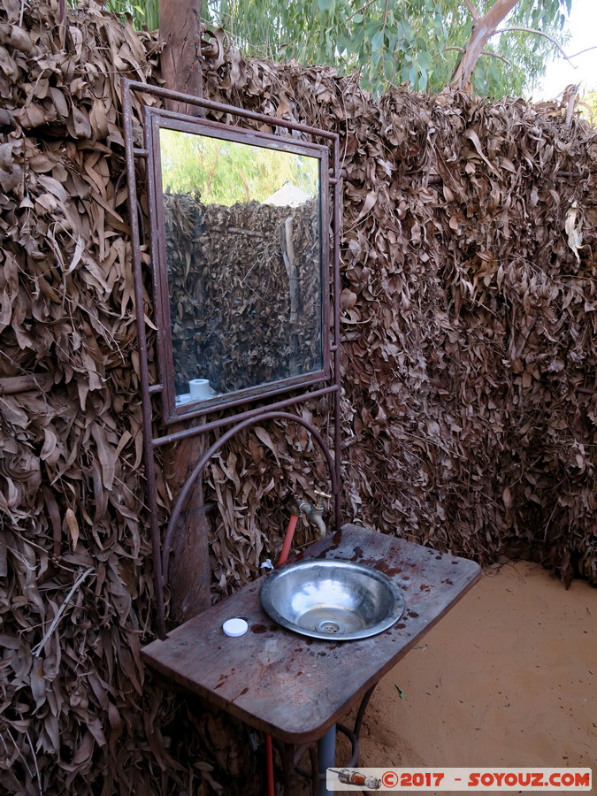 Desert de Lompoul - Camp- Salle de bain
Mots-clés: geo:lat=15.45417400 geo:lon=-16.68649435 geotagged Mbèss Region Louga SEN Senegal Désert de Lompoul Desert