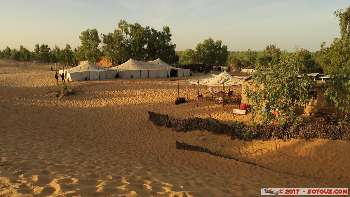Desert de Lompoul - Camp
Mots-clés: geo:lat=15.45445321 geo:lon=-16.68717831 geotagged Mbèss Region Louga SEN Senegal Désert de Lompoul Desert