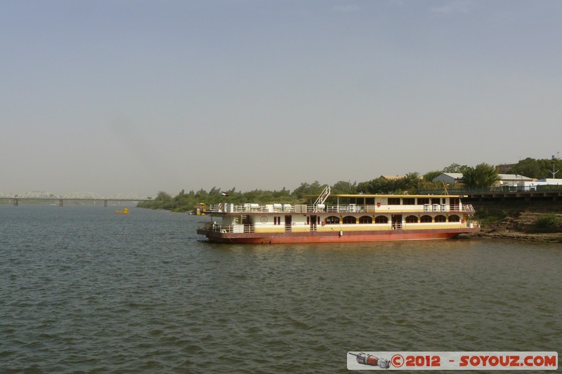 Khartoum - Blue Nile Cruise
Mots-clés: geo:lat=15.61315877 geo:lon=32.53635406 geotagged Soudan bateau Riviere