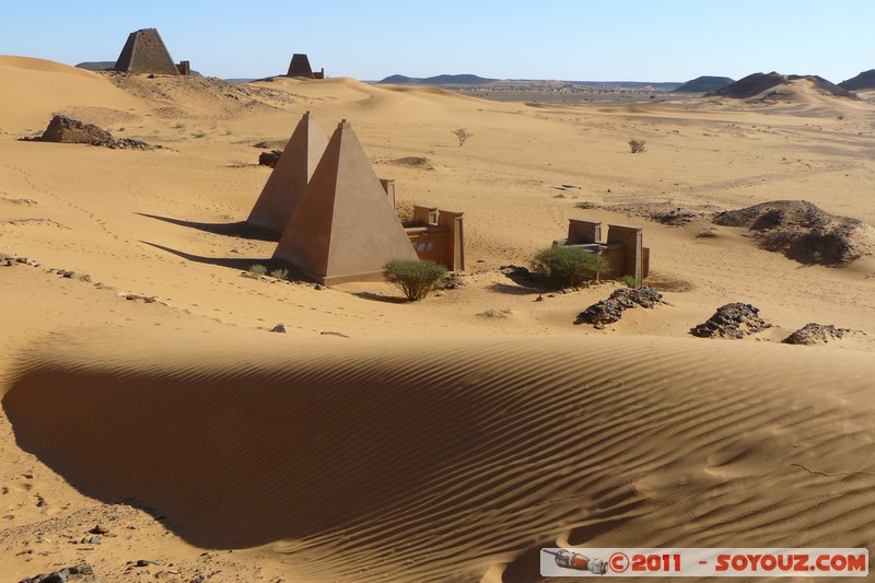 Meroe Pyramids - Northern Cemetery
Mots-clés: geo:lat=16.93733028 geo:lon=33.74888957 geotagged Hillat ed Darqab Nahr an NÄ«l SDN Soudan Ruines Egypte patrimoine unesco Desert
