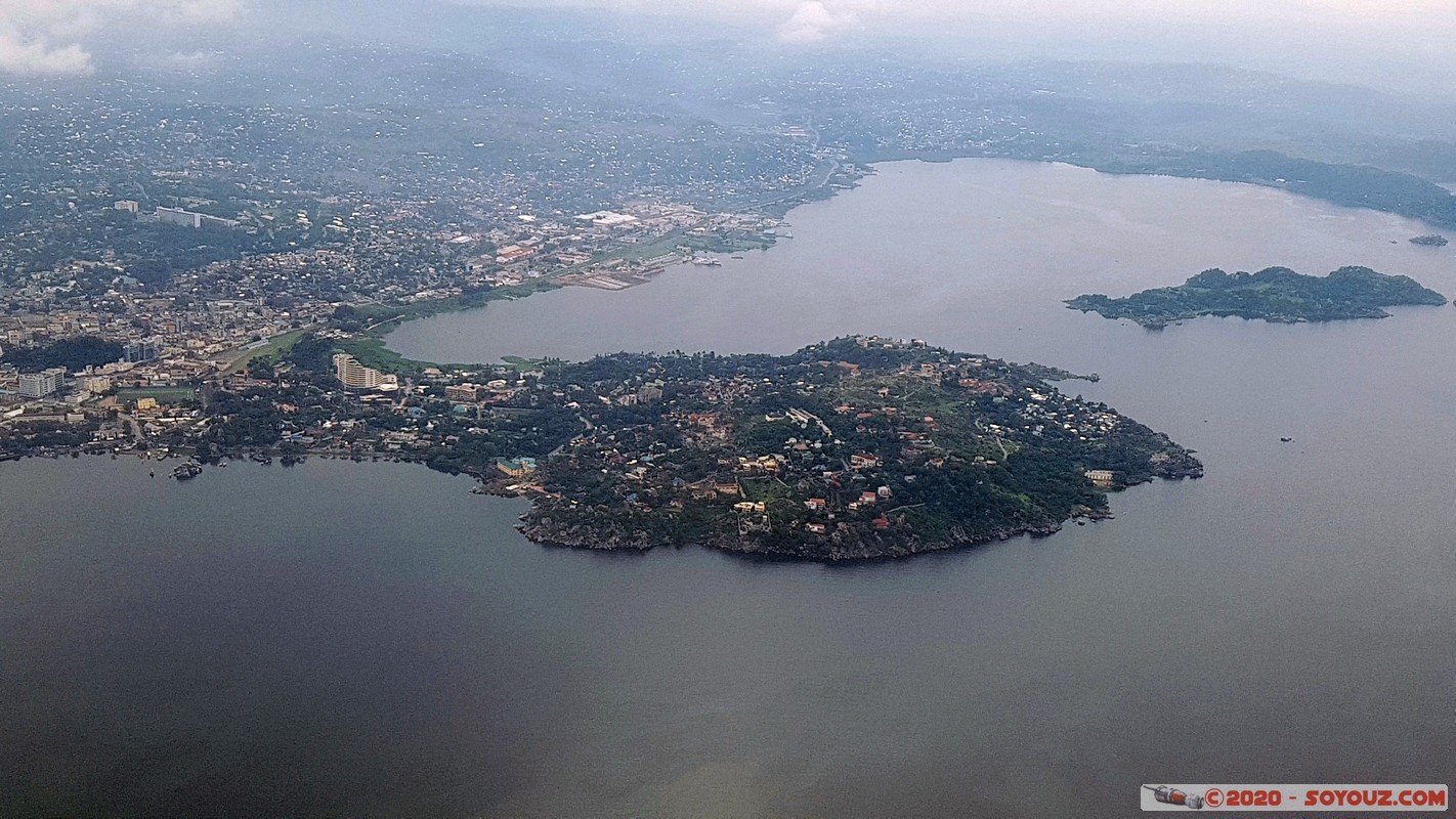 Mwanza - Flight to Kibondo - Lake Victoria
Mots-clés: Mwanza Tanzanie TZA Tanzania Lake Victoria Lac