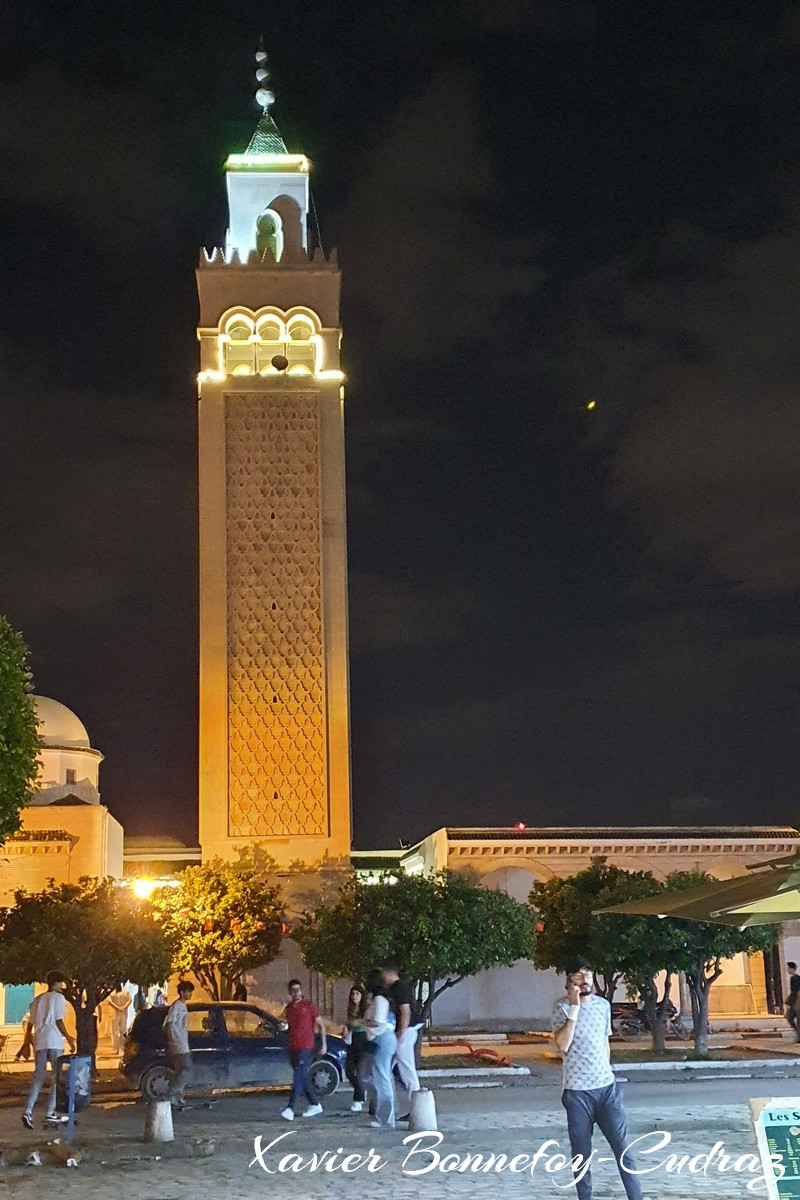 La Marsa Plage by Night - La Mosquée
Mots-clés: geo:lat=36.88291387 geo:lon=10.33182889 geotagged La Marsa Plage TUN Tūnis Tunisie Tunis La Marsa Mosque Religion Nuit