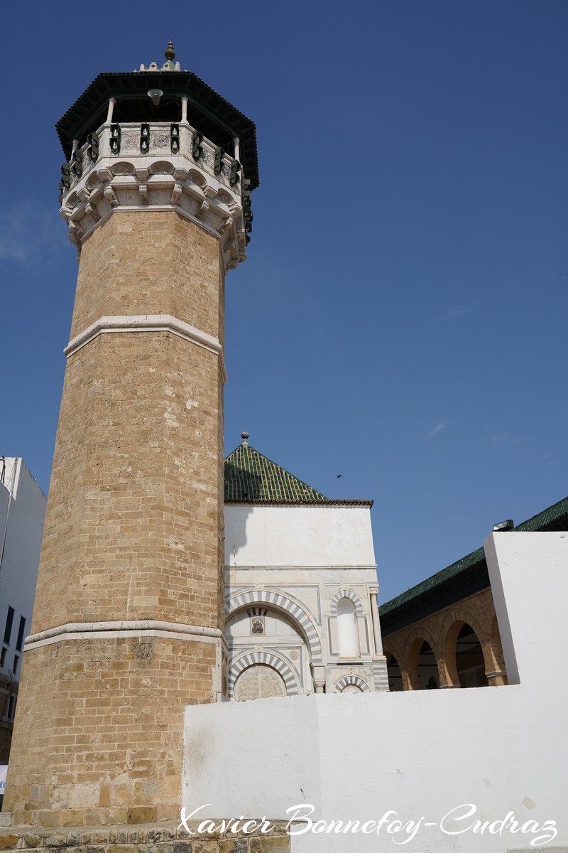 Tunis - Medina - Mosquee Sidi Youssef Dey
Mots-clés: geo:lat=36.79715591 geo:lon=10.16925484 geotagged La Kasbah TUN Tūnis Tunisie Medina patrimoine unesco Mosque Mosquee Sidi Youssef Dey