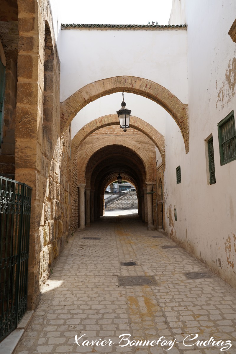 Tunis - Medina
Mots-clés: geo:lat=36.79614107 geo:lon=10.17010510 geotagged Tourbet El Bey TUN Tūnis Tunisie Medina patrimoine unesco