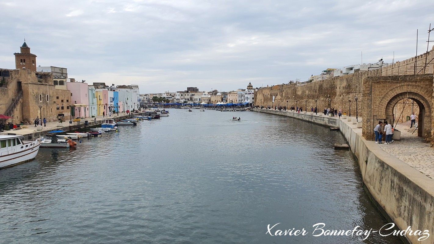 Bizerte - Le Vieux Port
Mots-clés: Banzart geo:lat=37.27882509 geo:lon=9.87721458 geotagged La Kasbah TUN Tunisie Bizerte Le vieux port