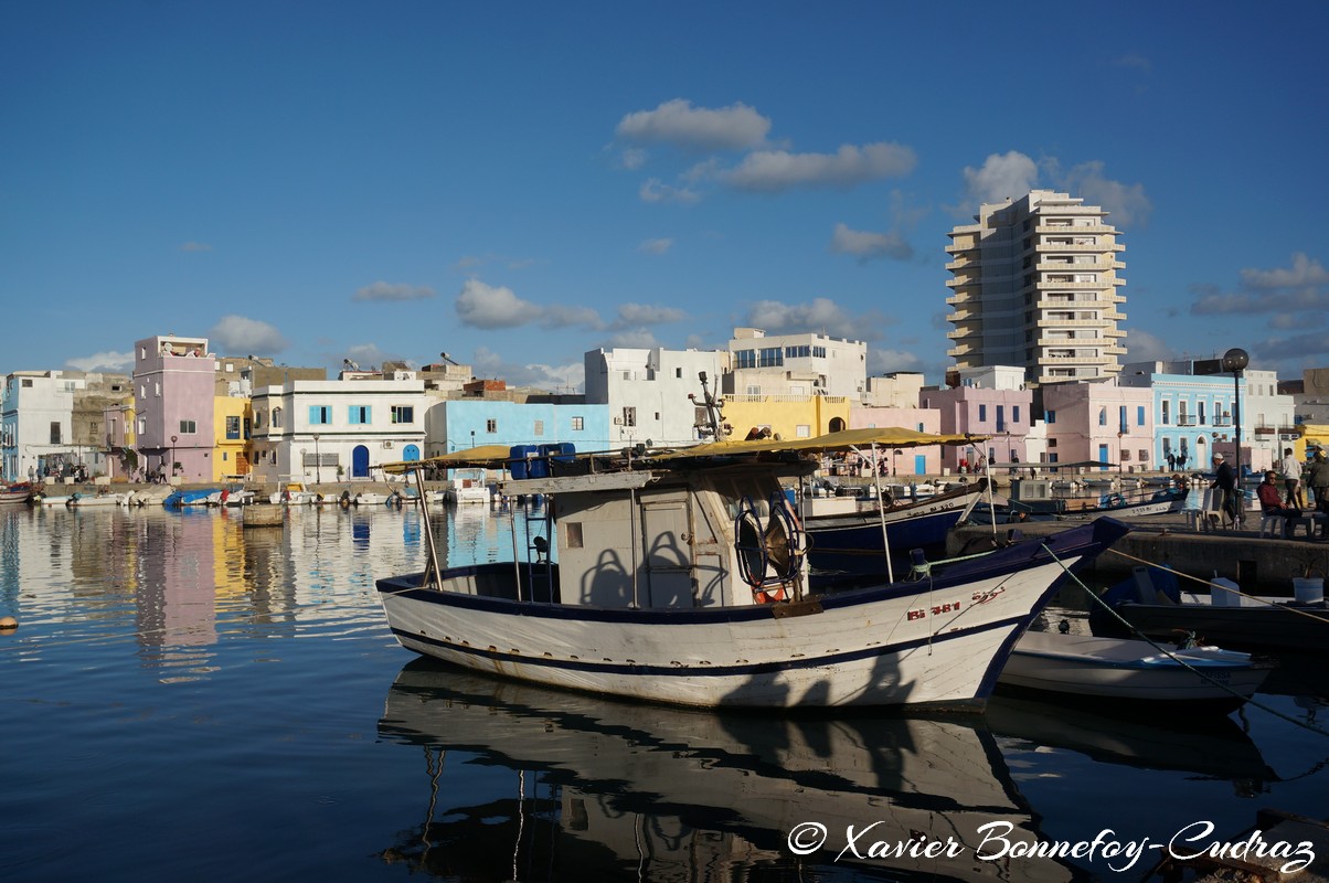 Bizerte - Le Vieux Port
Mots-clés: Banzart geo:lat=37.27733539 geo:lon=9.87450421 geotagged La Ksiba TUN Tunisie Bizerte Le vieux port bateau