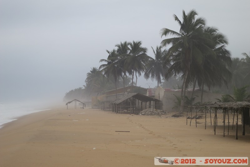 Mondoukou
Mots-clés: plage mer Palmier CÃ´te d&#039;Ivoire Mondoukou