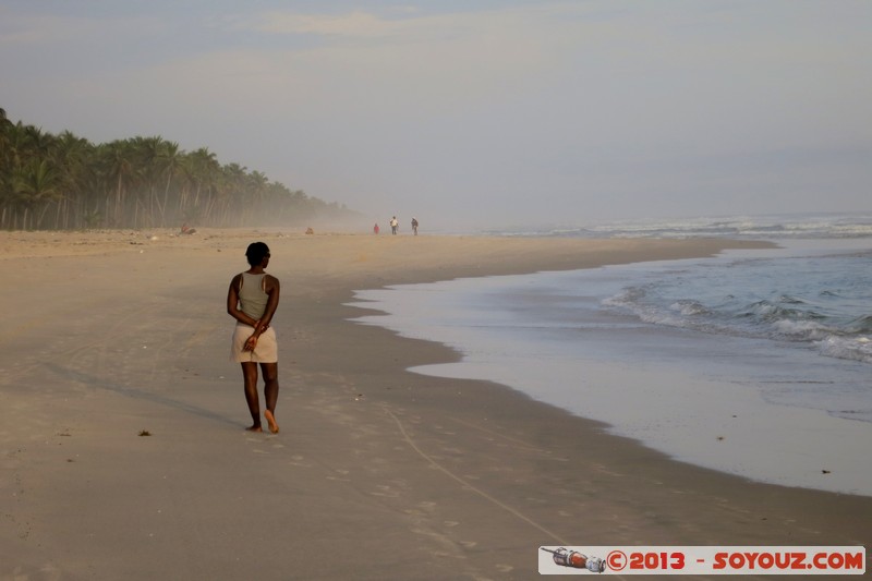 Assinie
Mots-clés: CIV CÃ´te d&#039;Ivoire Sud-Como plage mer Palmier