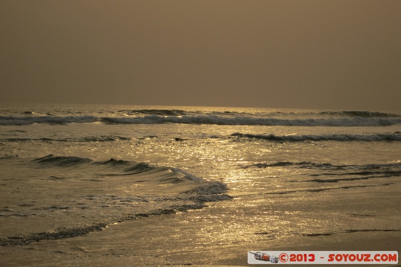 Assinie - Coucher de Soleil
Mots-clés: CIV CÃ´te d&#039;Ivoire Sud-Como plage Palmier mer sunset Ebotiam geo:lat=5.15724521 geo:lon=-3.45764101 geotagged