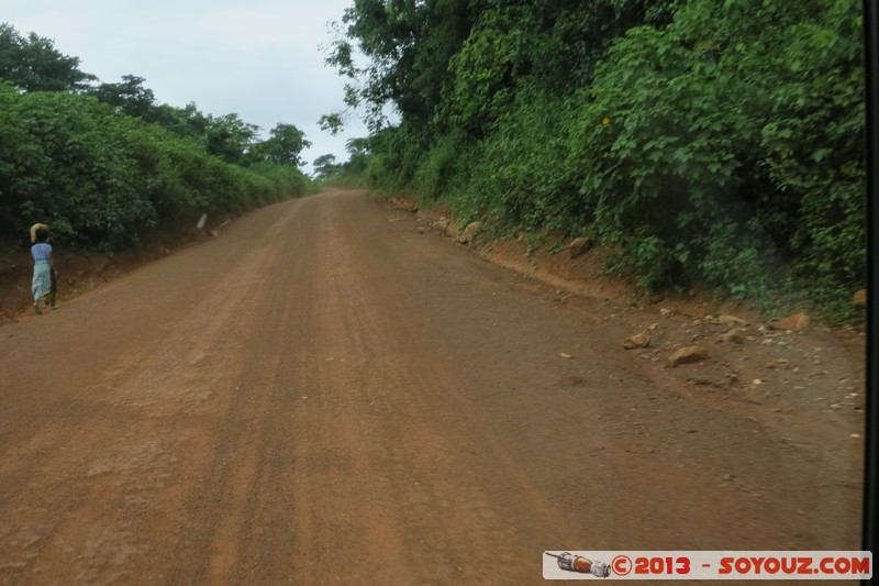 Route Man / Frontière Guinée - Gbablasso 
Mots-clés: CIV CÃ´te d&#039;Ivoire Dix-Huit Montagnes Gbablasso geo:lat=7.76577100 geo:lon=-7.67707600 geotagged