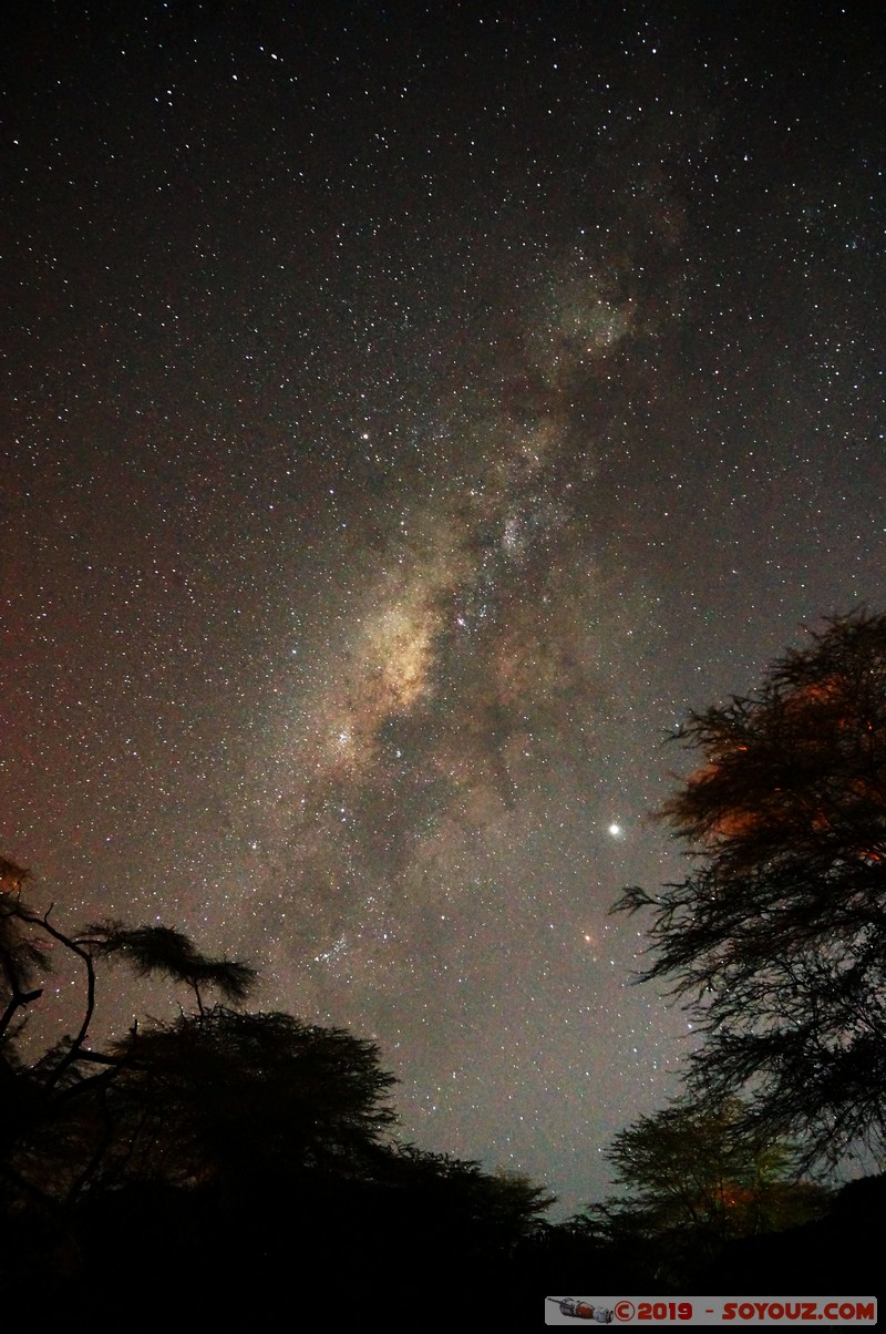 Lake Nakuru by night - Mily Way
Mots-clés: Hippo Point KEN Kenya Nakuru Lake Nakuru Voie Lactée Milky Way Nuit Astronomie