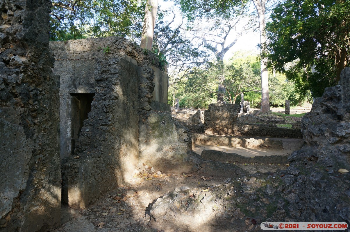 Watamu - Gede Ruins - House of the Cistern
Mots-clés: Gedi geo:lat=-3.30962737 geo:lon=40.01694980 geotagged KEN Kenya Kilifi Gede Ruins Ruines House of the Cistern Watamu