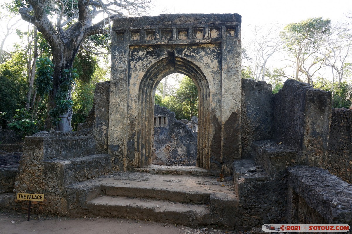 Watamu - Gede Ruins - Palace
Mots-clés: Gedi geo:lat=-3.30968018 geo:lon=40.01659291 geotagged KEN Kenya Kilifi Gede Ruins Ruines chateau Watamu