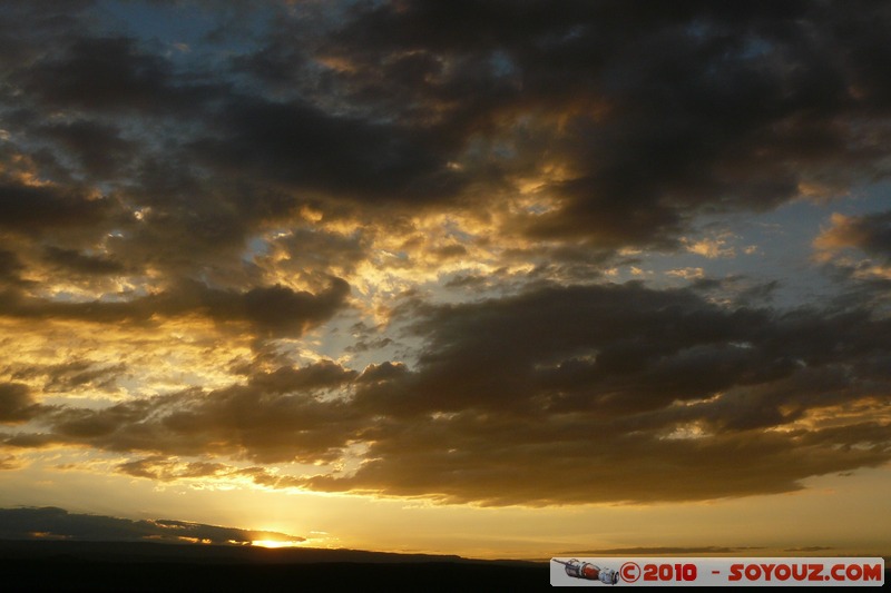 Lake Nakuru National Park - Sunset
Mots-clés: sunset Lumiere