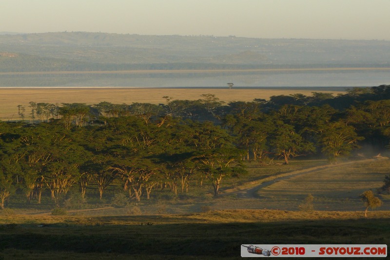 Lake Nakuru National Park - Sunrise
Mots-clés: sunset