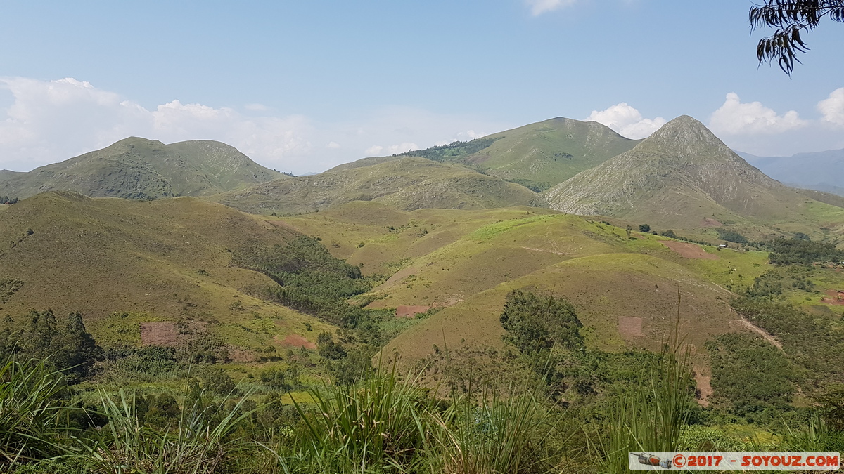 Sud Kivu - Route des Escarpements
Mots-clés: COD geo:lat=-2.69457037 geo:lon=28.89516395 geotagged Nyagezi République Démocratique du Congo Sud-Kivu Route des Escarpements