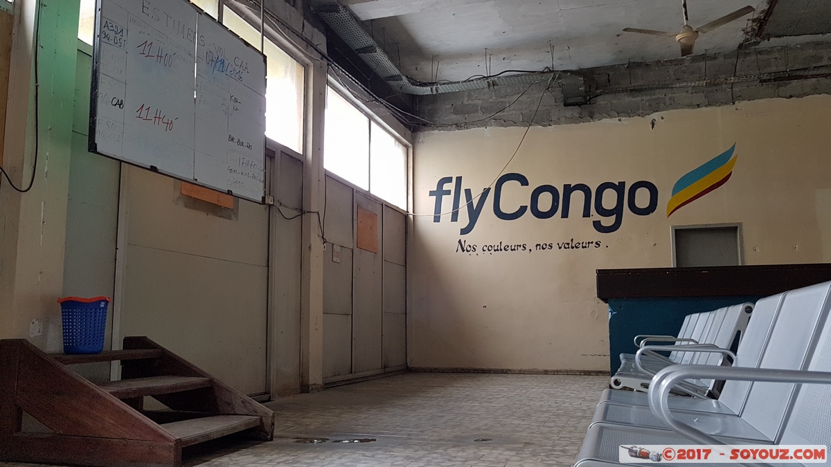 Aeroport de Kisangani
Mots-clés: Bangoka COD geo:lat=0.49231877 geo:lon=25.33040375 geotagged République Démocratique du Congo Tshopo Kisangani