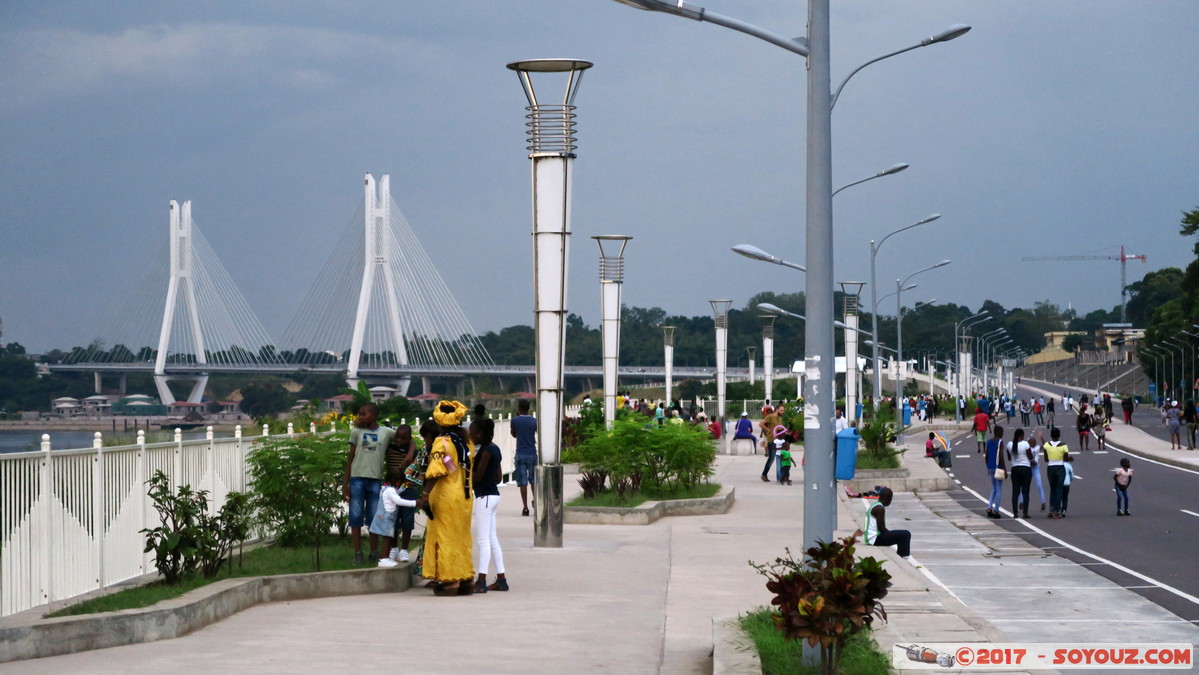 Brazzaville - Corniche et Pont du 15 aout 1960
Mots-clés: Brazzaville COG geo:lat=-4.27888261 geo:lon=15.28070569 geotagged République du Congo Corniche Riviere Congo Pont Pont du 15 aout 1960