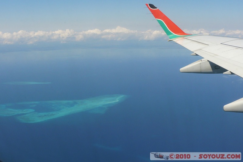 Zanzibar from the sky
Mots-clés: mer