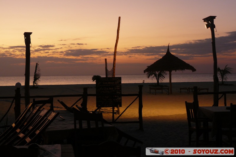 Zanzibar - Kendwa - Dusk
Mots-clés: mer plage sunset