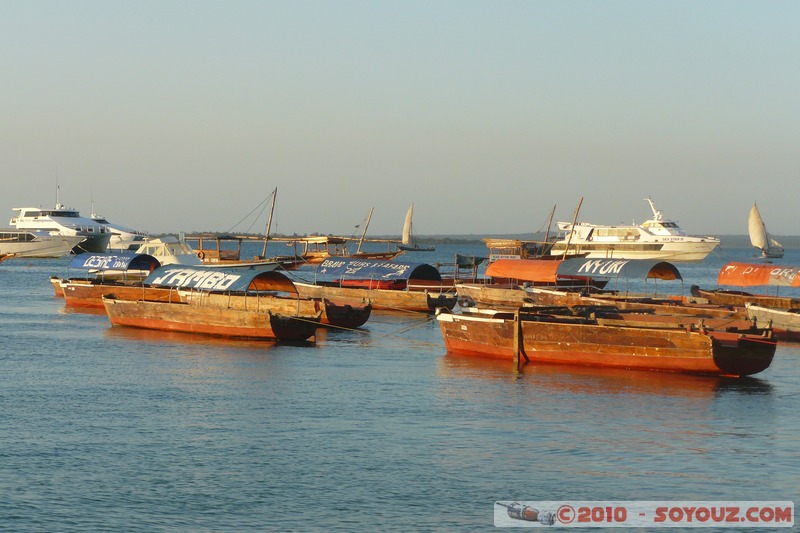 Zanzibar - Stone Town - Boats
Mots-clés: bateau