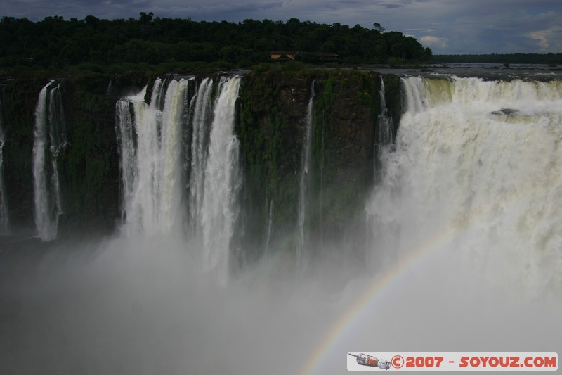 Cataratas del Iguazu - Garganta del Diablo - arc-en-ciel
Mots-clés: cascade