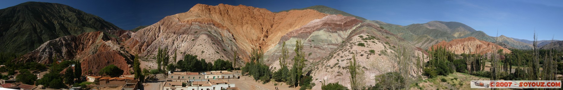 Purmamarca - Cerro de Siete Colores - vue panoramique
