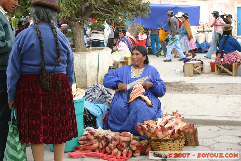 Uyuni - marché à proximité de la gare
Mots-clés: personnes March