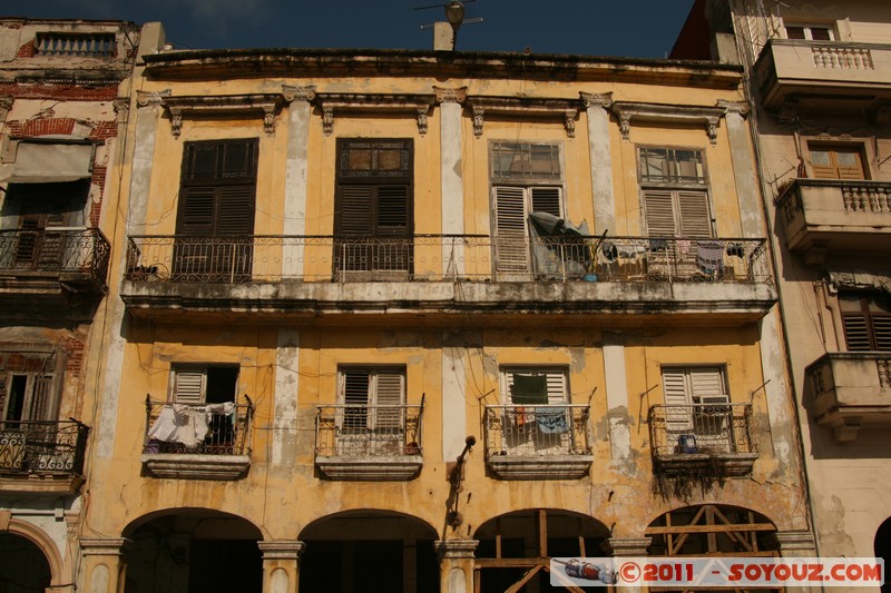 La Habana Vieja - Calle Cristo
Mots-clés: Ciudad de La Habana CUB Cuba geo:lat=23.13645551 geo:lon=-82.35577732 geotagged La Habana Vieja Calle Cristo sunset Lumiere