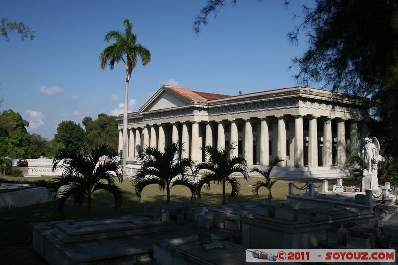 Cienfuegos - Cementerio Tomas Acea
Mots-clés: Cienfuegos CUB Cuba geo:lat=22.13654811 geo:lon=-80.42365570 geotagged Tejar la Palma cimetiere