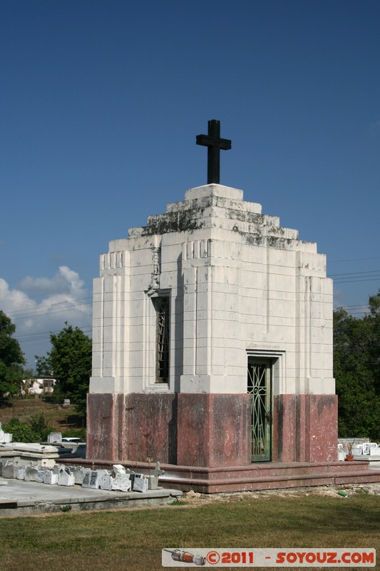 Cienfuegos - Cementerio Tomas Acea
Mots-clés: Cienfuegos CUB Cuba geo:lat=22.13719640 geo:lon=-80.42453107 geotagged Tejar la Palma cimetiere