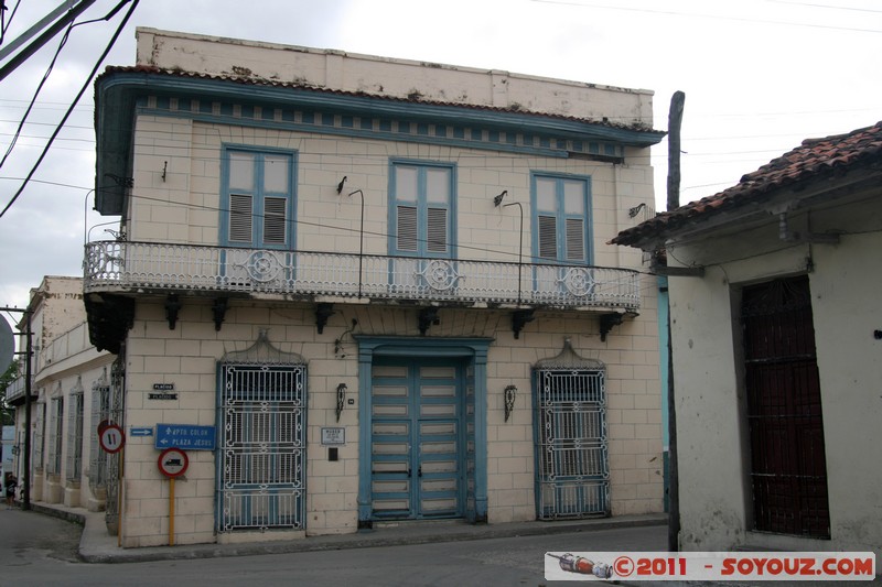 Sancti Spiritus - Museo de Arte Colonial
Mots-clés: CUB Cuba geo:lat=21.92517257 geo:lon=-79.44321062 geotagged