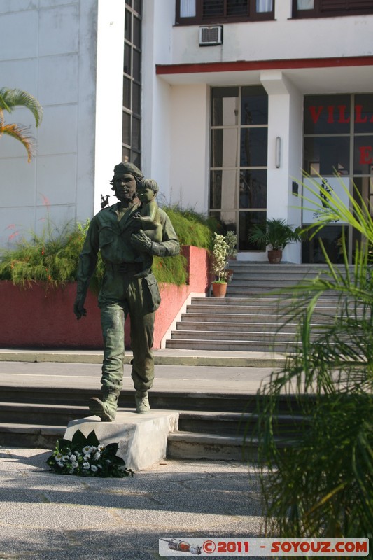 Santa Clara - estatua del Che
Mots-clés: CUB Cuba geo:lat=22.41185826 geo:lon=-79.95676415 geotagged Olivo Villa Clara statue che Guevara
