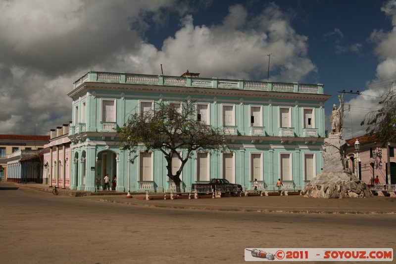 Remedios - Plaza Marti
Mots-clés: CUB Cuba geo:lat=22.49554820 geo:lon=-79.54465270 geotagged Remedios Villa Clara statue