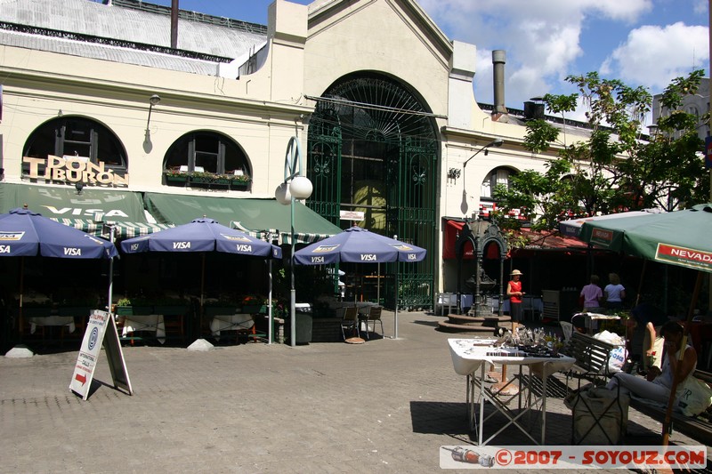 Mercado del Puerto
Mots-clés: Restaurants Nourriture