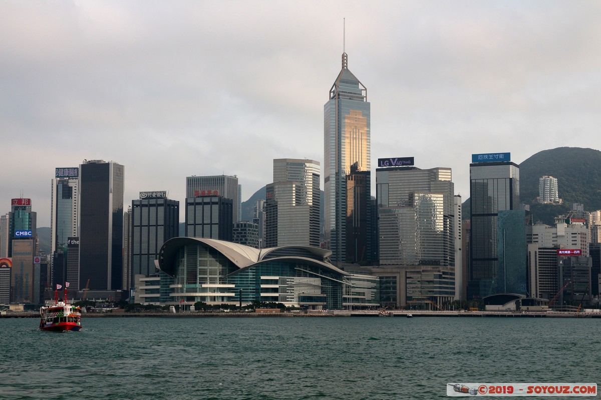 Hong Kong -  View from Kowloon
Mots-clés: geo:lat=22.29303700 geo:lon=114.16702600 geotagged HKG Hong Kong Tsim Sha Tsui Yau Tsim Mong Kowloon Victoria Harbour skyscraper skyline