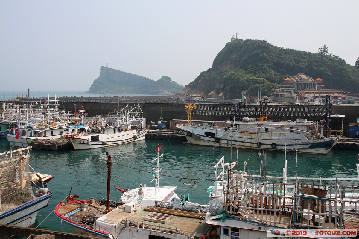 Wanli - Yehliu Harbor
Mots-clés: geo:lat=25.20504470 geo:lon=121.68603651 geotagged Taipeh Taiwan TWN Yeliu New Taipei Wanli District Yehliu bateau Montagne Mer