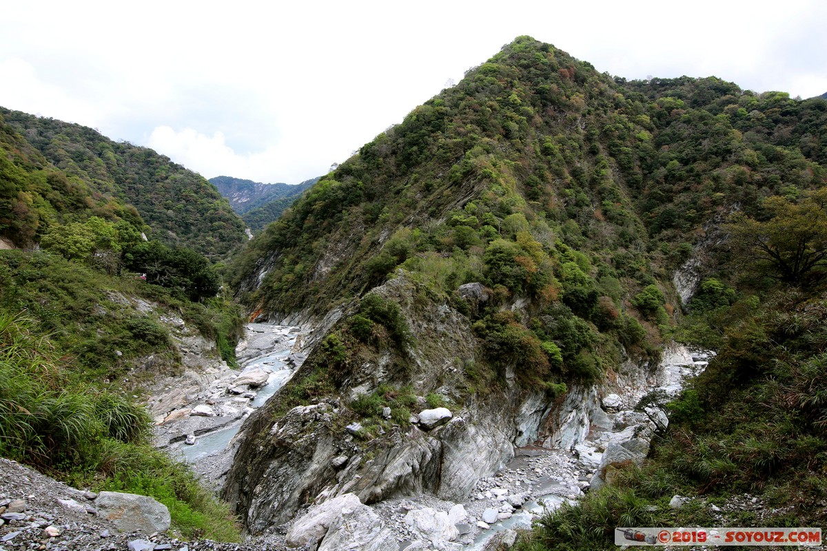 Taroko Gorge - Dasha River
Mots-clés: geo:lat=24.18526833 geo:lon=121.49065267 geotagged Taiwan Tianxiang TWN Hualien County Taroko Gorge Dasha River Riviere Montagne
