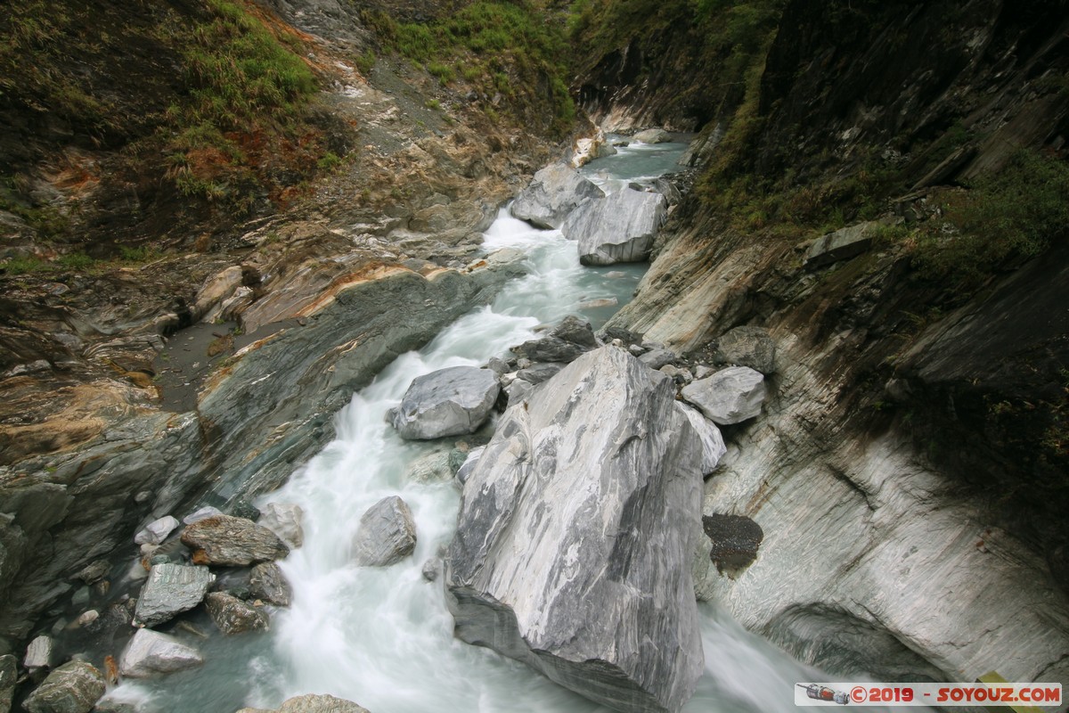 Taroko Gorge - Baiyang Trail
Mots-clés: geo:lat=24.17841439 geo:lon=121.47591207 geotagged Taiwan TWN Xiqiliang Hualien County Taroko Gorge Baiyang Trail Riviere