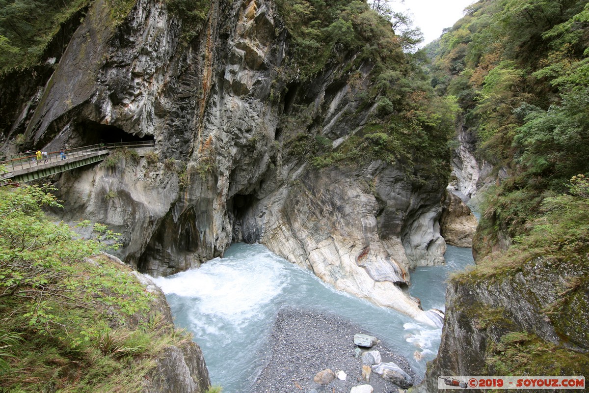 Taroko Gorge - Baiyang Trail
Mots-clés: geo:lat=24.17813344 geo:lon=121.47543177 geotagged Taiwan TWN Xiqiliang Hualien County Taroko Gorge Baiyang Trail Riviere Montagne