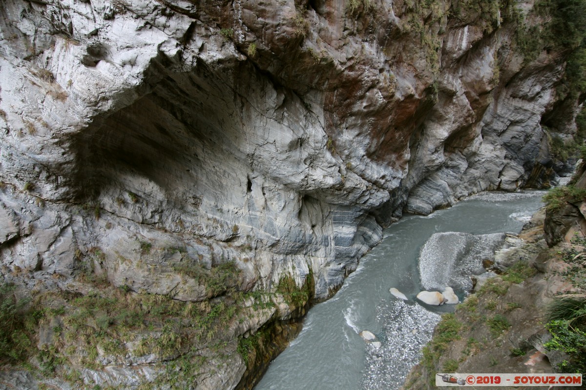 Taroko Gorge - Swallow Grotto Trail (Yanzikou)
Mots-clés: geo:lat=24.17339000 geo:lon=121.56418806 geotagged Taiwan TWN Yanzikou Hualien County Taroko Gorge Montagne Swallow Grotto Trail (Yanzikou) Riviere