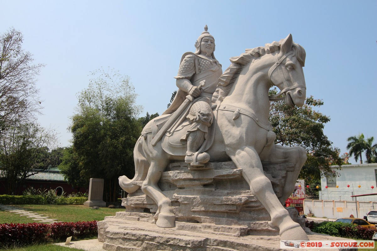 Tainan - Statue of Koxinga
Mots-clés: geo:lat=22.98856244 geo:lon=120.20790030 geotagged Tainan Taiwan TWN Statue of Koxinga statue